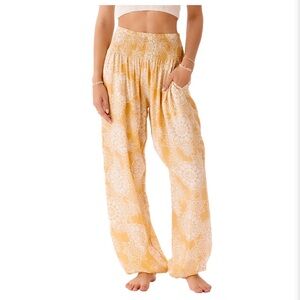 Smocked Waist Yellow Floral Cropped Lounge Pants